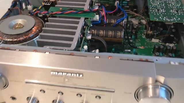 Marantz PM8006 and ND8006 inside | Deep unboxing смотреть онлайн