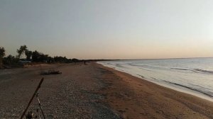 НОВООТРАДНОЕ (АДЖИБАЙ), НИЖНЕЗАМОРСКОЕ - ОБЗОР МОРЯ, ПЛЯЖА. ЛОВИМ ПИЛЕНГАСА. ИЮЛЬ 2021. CRIMEA TODA