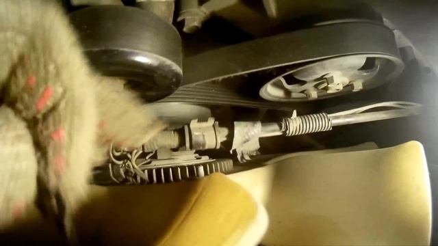 Ford Explorer 4 за 500 000 р. Как до такого докатились и замена помпы. Серия 19 смотреть онлайн