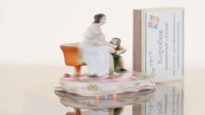 Редчайшая старинная фарфоровая статуэтка. Гарднер. Antique Gardner Porcelain Miniature. 1840s.