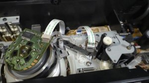 ? HITACHI P210HF Stereo Video Cassette Player