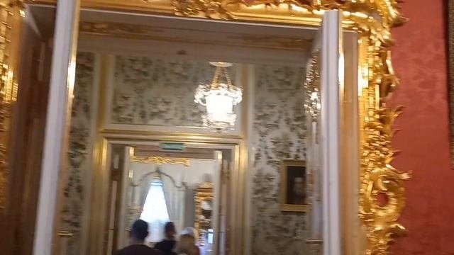 Петергоф. Большой Петергофский дворец.XVIII- начало XIX века.