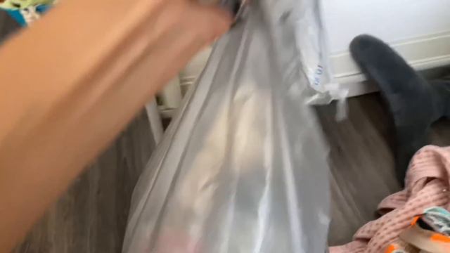 Vlog Едем с Реборном Есенией в деревню | Собираю реборна | Немного приключений смотреть онлайн