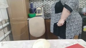 Деревенские будни-Сезон вареников с фруктами отрыт