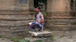 Мастер Шаолинь  Монастырь Шаолинь, горы Суншань