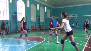 Игровая тренировка по волейболу среди девочек 2003-2005г.г.р