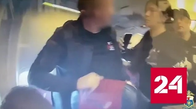 Житель Татарстана устроил дебош на рейсе из Таиланда - Россия 24