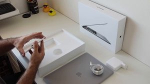 Unboxing Macbook Pro 2016 CTO