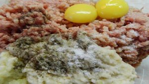 Домашние котлеты из петуха
