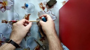 Кисточка из ниток для четок