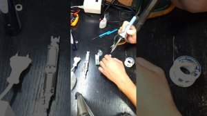 Замена аккумулятора в зубной щетке ORAL B