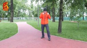 ГЛАВНАЯ ошибка при ударе / Как НЕ ВАЛИТЬСЯ во время удара - работа ног / Александр Степнов бокс