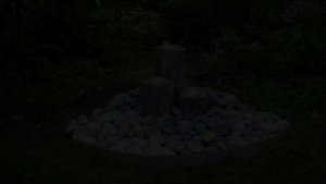 Фонтан в саду