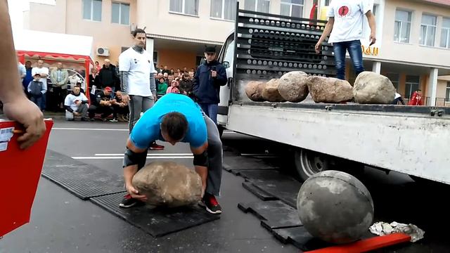 Клецк,силовой экстрим,2,Саша Булавко,переноска и погрузка камней смотреть онлайн
