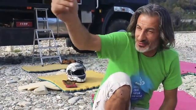 Мухтар Гусенгаджиев - В чем смысл жизни? смотреть онлайн