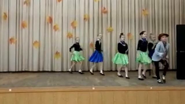 3  Танец Сегодня мамин праздник