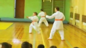 Я сдавал на 7 кю на красный пояс Пожалуйста посмотрите это видео