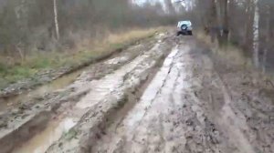 Как comforser cf 3000 идёт по глине