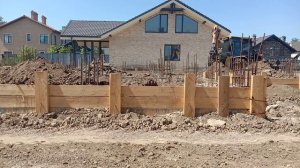 Обратная засыпка под плиту пола Строительство дома в Краснодаре из газоблока Свайно ростверковый фун