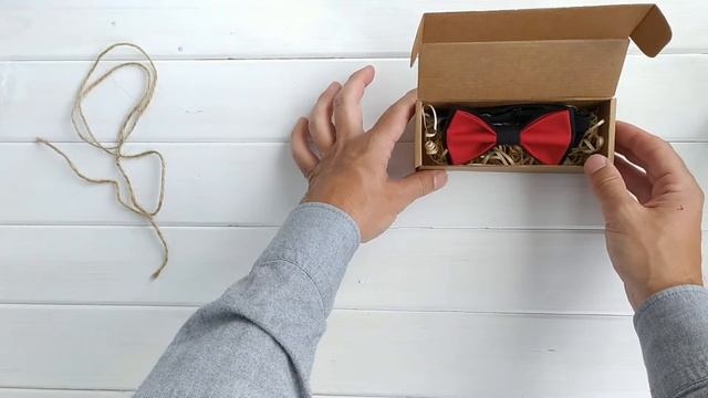 Галстук-бабочка красно-черного цвета однотонная смотреть онлайн