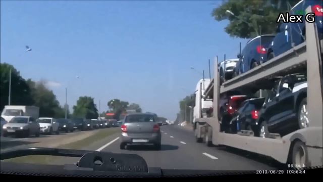 Mercedes Crash Compilation 2016 - Incredible Brutal Accident ML S E CLS CL AMG Part.2 смотреть онлайн