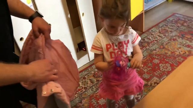 Реакция дочки на стрижку папы 😁 До и После 😊 | #жизньвдоме #папаидочки