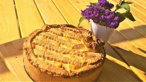 ПИРОГ С ТВОРОГОМ И ИЗЮМОМ