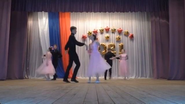 Образцовый хореографический ансамбль Антаго преп. Золец Т.А. - МКУК ДК Петровский - Вальс смотреть онлайн