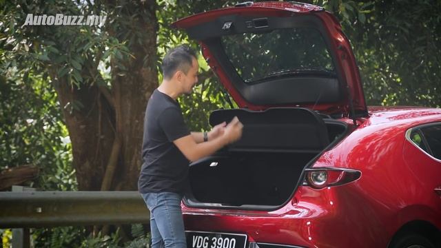 2019 Mazda 3 LiftBack 2.0 High Plus, in-depth review - AutoBuzz.my смотреть онлайн