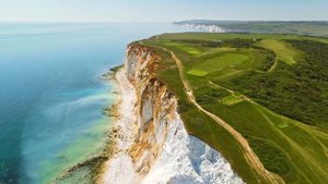 Top 25 Places To Visit On The British Isles - Travel Guide