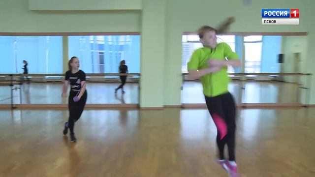 Анонс В спорте. Фигурное катание смотреть онлайн