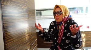 ГИГАНТСКИЕ Волшебные Коробки Барби! Как вся семья Амельки стала Куклами!