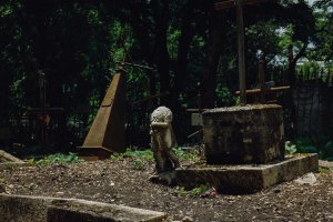 Необычный погост и  реальная история из 90х, старинные памятники и захоронения