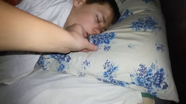 Когда ночью в общаге не спится смотреть онлайн