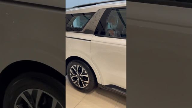 2023 KIA Carnival 11 Seaters - white color #kia #kiacarnival2023