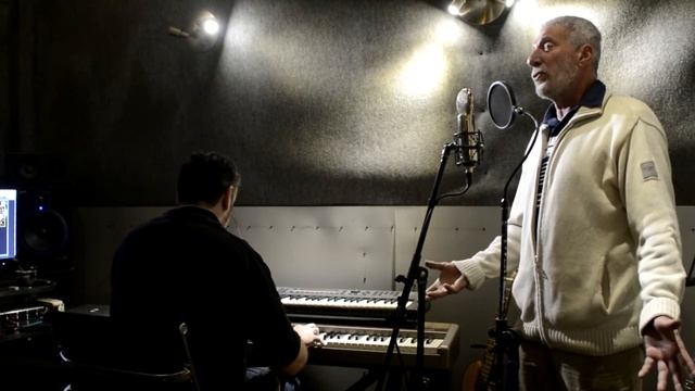 Anclado en París - Eduardo Pallares (voz) - Pablo Jaite (piano) смотреть онлайн