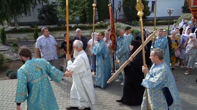 Престольный праздник в храме в честь Успения Пресвятой Богородицы г. Покровска