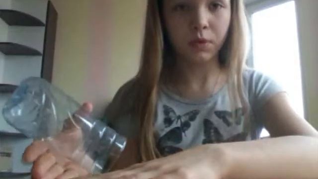 Видио от Сони ! Как играть на стаканчике? !!! Песня в конце. смотреть онлайн