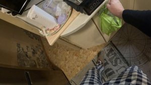 Видео про то как Евгений Сергеевич супругу на работу провожал)))
