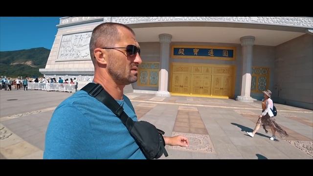 Китай. Остров Хайнань. Комплекс Наньшань и Красная дорожка. Пляж Ялонг Бэй. смотреть онлайн