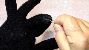 ДЫРКА в ПЕРЧАТКАХ. 2 СПОСОБА КАК ЗАШИТЬ ДЫРКУ.