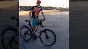 Как ЭЛЕГАНТНО залезть на горный велосипед
