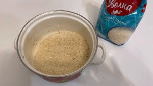 Черви в рисе