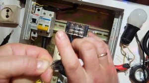 Пытаюсь проверить разделительный трансформатор из ИБП наматываю сопротивление из нихрома