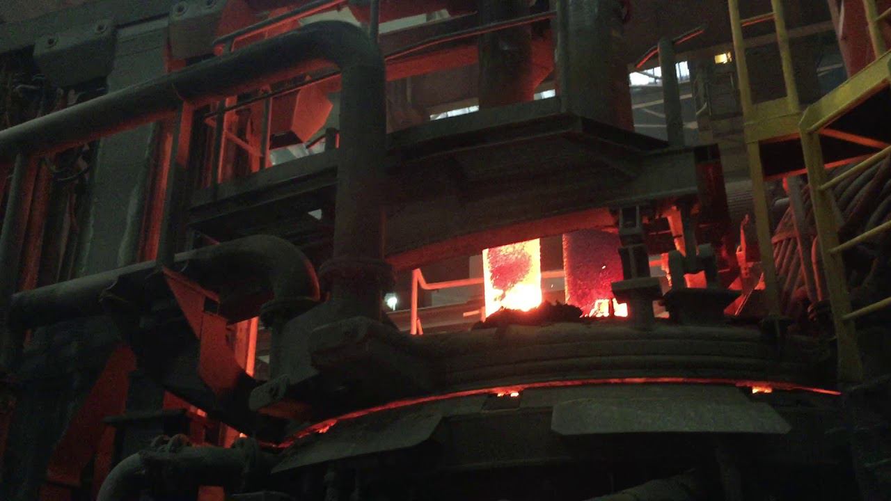 Работа электродуговой печи. Electric arc Furnace