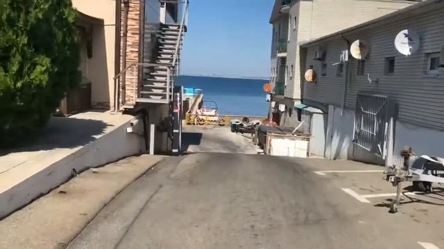 Анапа ! Галечный пляж ? Золотая Бухта !