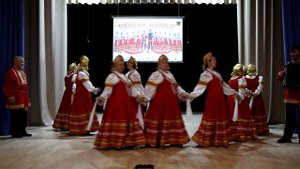 песня Яблоневый вечер