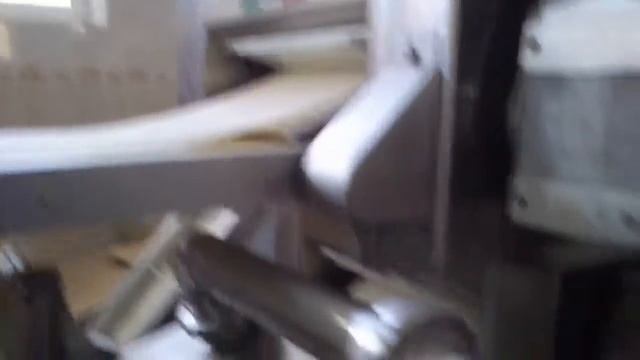 Как делают пельмени  Пельменный аппарат  Линия по производству пельменей смотреть онлайн