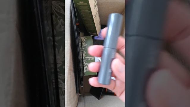 Новинки Гринвей: гель для укладки бровей, крем для рук, кондиционер для повреждённых волос смотреть онлайн