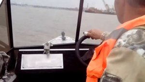 Первый выезд на воду Вельбот 370 мерк 15